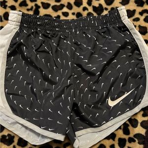 Nike Girls Tempo Shorts